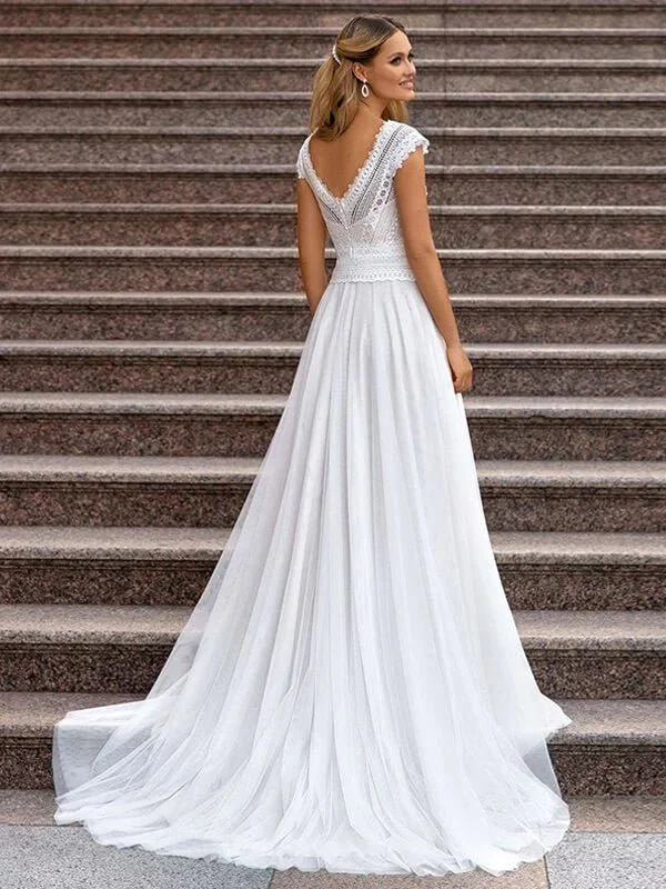 Robe de Mariée Sobre et Simple