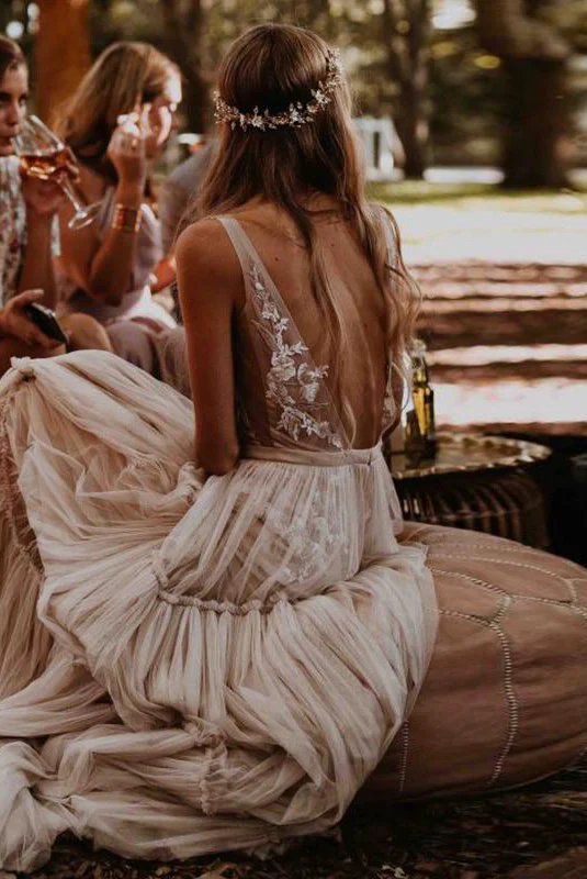 Robe de Mariée Bohème Hippie 5 robe de mariee boheme champetre dos nu 720x