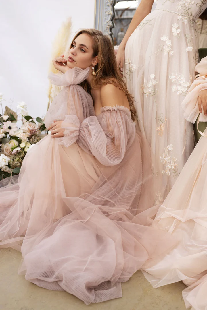 Robe de Mariée Bohème Princesse 4 robe de mariee boheme rose tulle 720x