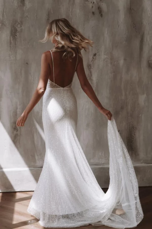Robe de Mariée Civile Bohème 10 robe mariee boheme bretelles dos 720x