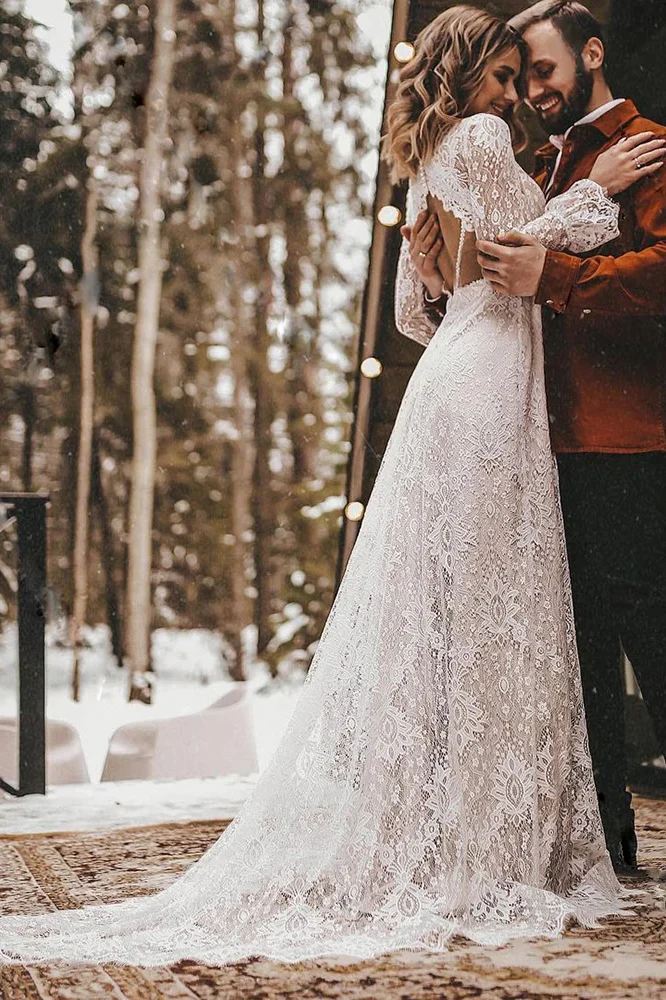 Robe de Mariée Champêtre à Manches Longues 5 robe mariee boheme decollete plongeant dos 720x