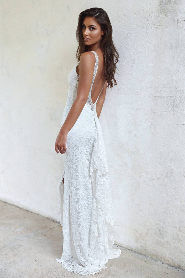 Robe de Mariée Bohème Chic Sexy 11 robe mariee boheme dentelle blanche traine 720x