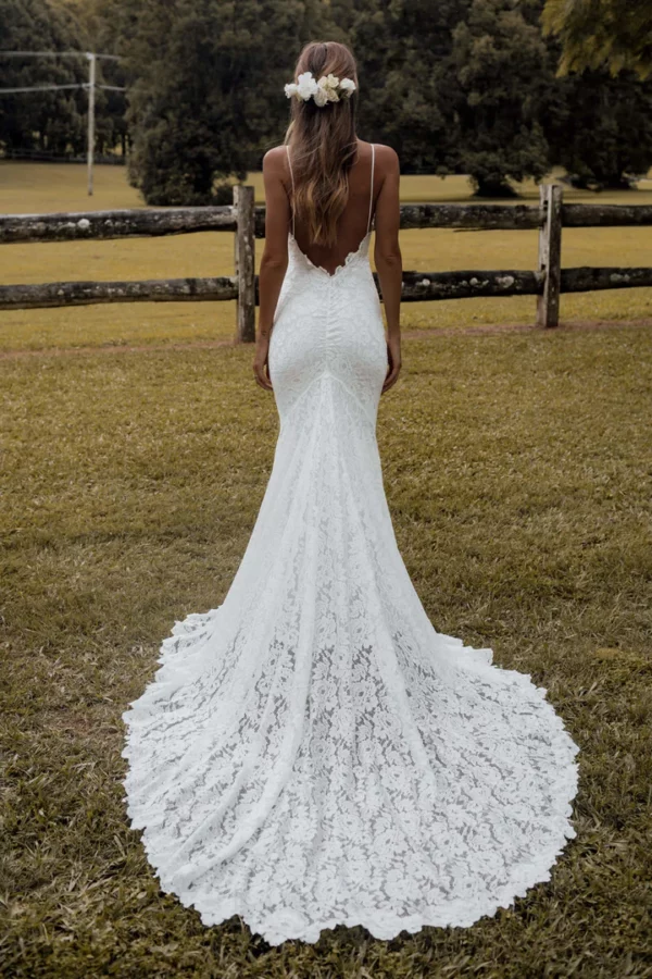 Robe de Mariée Dentelle Dos Nu Bohème 14 robe mariee boheme longue 720x