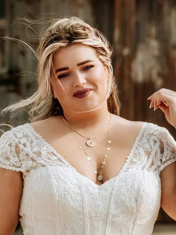 Robe de Mariée Grande Taille 2019 3 robe de mariage courte pour femme ronde et petite 2 turbo 43b9c192 f183 4609 ba1b 18a066753797 317037 5000x