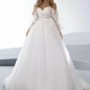 Robe de Mariée Bouffante de Princesse en Dentelle