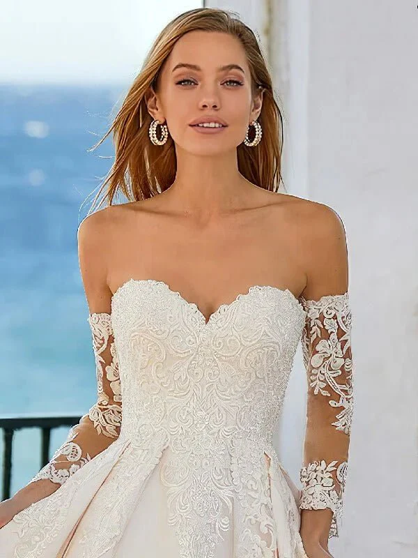 Dentelle Tulle Robe de Mariée Princesse 3 robe de mariage princesse epaule denudee 2 turbo 0546b4a0 7945 462f 93d4 b2196f5530e5 991460 5000x