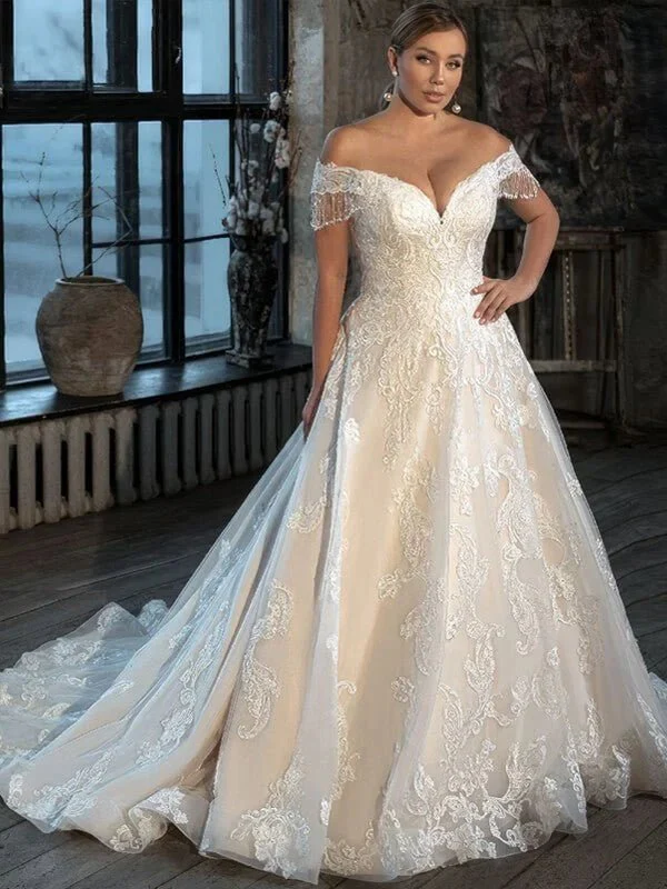 Robe de Mariée Originale pour Femme Ronde
