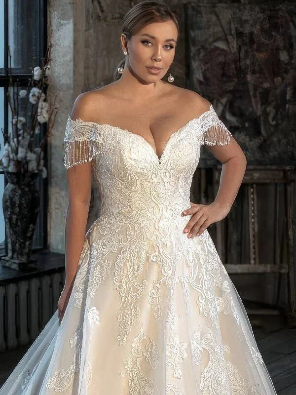 Robe de Mariée Originale pour Femme Ronde 3 robe de mariee dentelle pour grande taille 2 turbo d6961454 1d43 455d a183 346ce1f38a05 246551 5000x