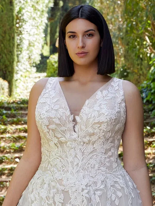 Robe de Mariée pour les Femmes Rondes 3 robe de mariee dos en v grande taille 2 turbo 784876 5000x