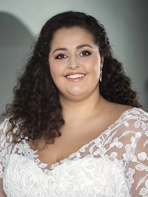 Femme Ronde en Robe de Mariée 3 robe de mariee grande taille manches 3 4 2 turbo 622087 5000x