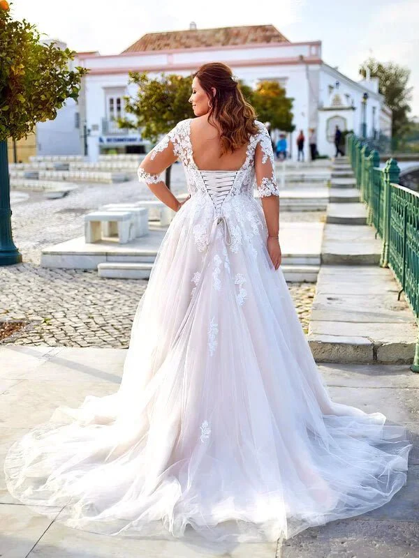 Robe de Mariée avec Manches pour Femme Ronde 3 robe de mariee lacet dos grande taille 3 turbo 542414 5000x
