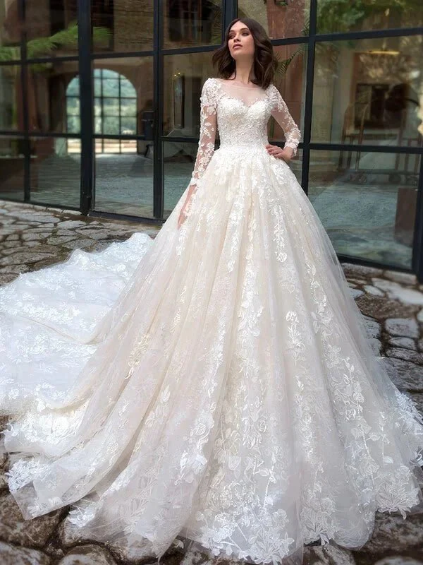 Luxe Robe de Mariée Princesse Longue Traine