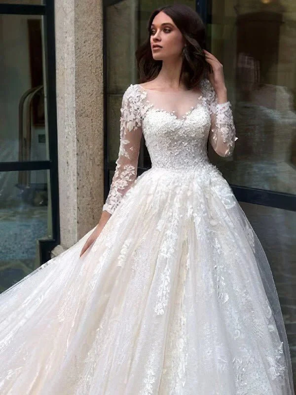 Luxe Robe de Mariée Princesse Longue Traine 3 robe de mariee princesse brillante 3 turbo 08ac8e29 2133 42e9 8c70 1717d0a50b37 692993 5000x