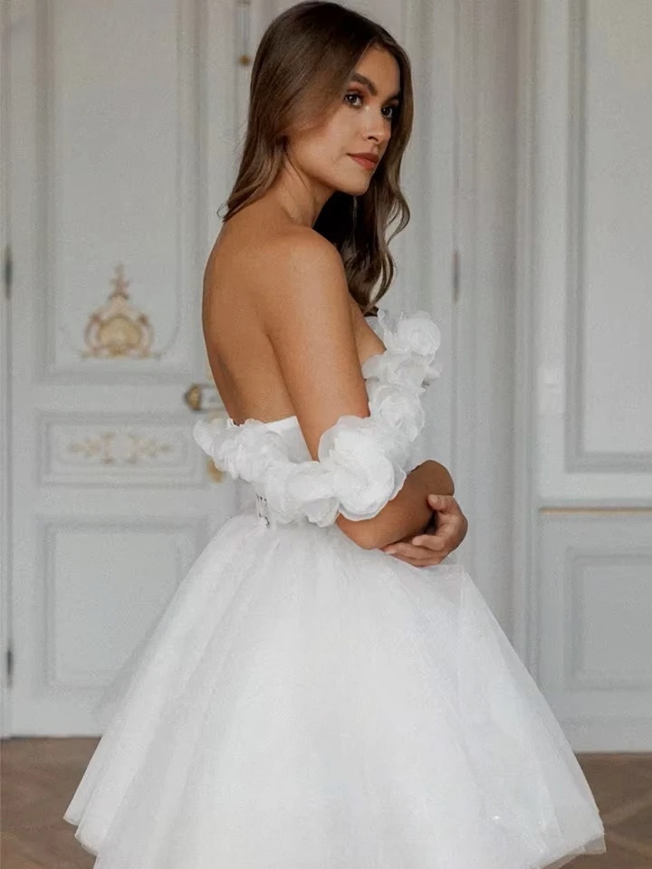 Robe de Mariée Courte Champêtre 3 Robe de Mariée Bohème Mirage Intime