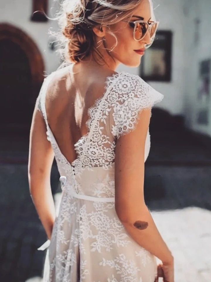 Robe de Mariée Dentelle Fine Bohème Chic 3 Robe de Mariée Bohème Souvenir d’Écume