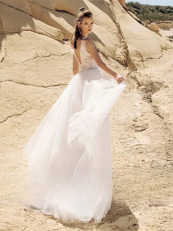 Robe de Mariage Simple bohème 2 Robe de Mariée Bohème Parfum de Neige