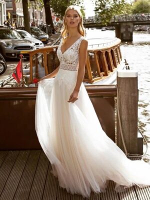 Robe de Mariée Bohème Dentelle Col en V