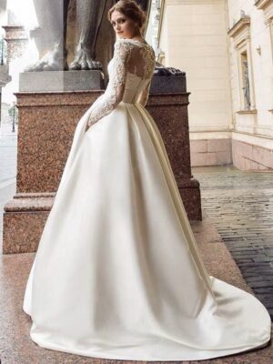 Robe de Mariée Princesse Satin Dentelle