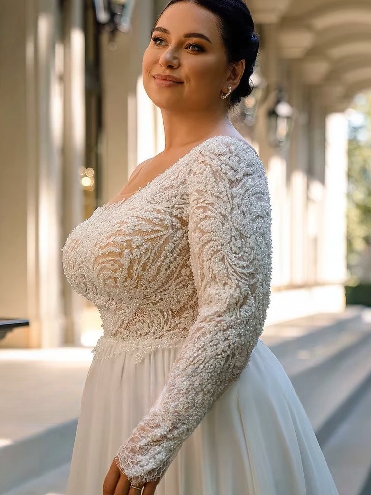 Robe de Mariée Grande Taille 3 Robe de Mariée Grande Taille – Image 3