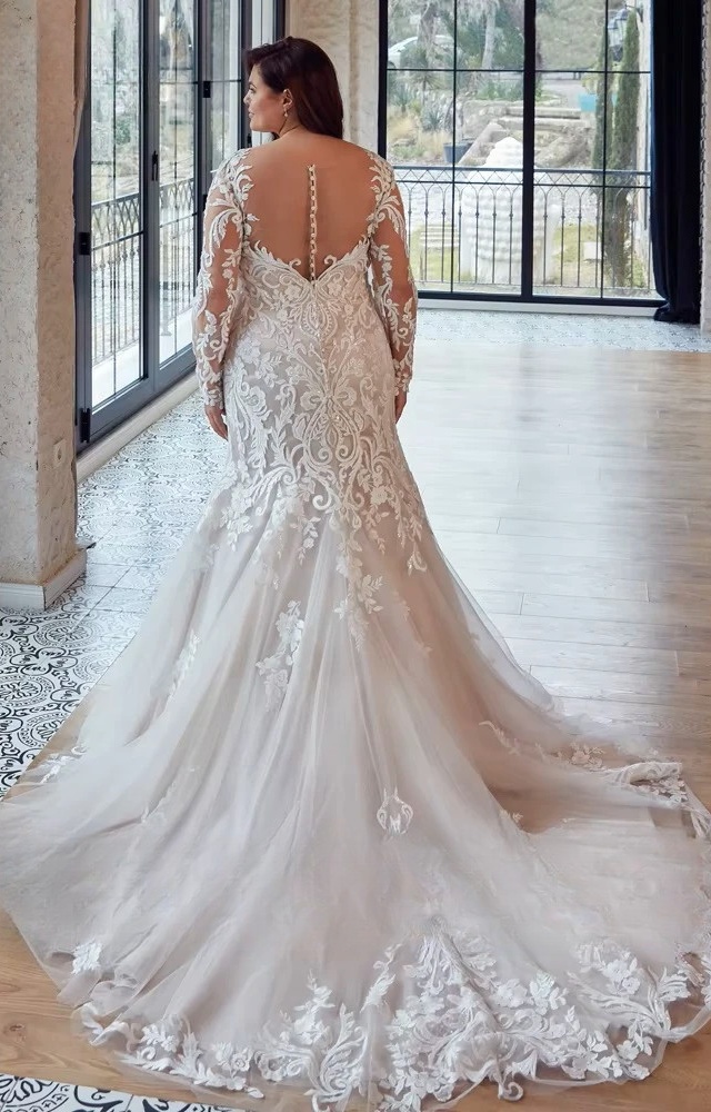 Robe de Mariée Sirène Femme Ronde 2 Robe de Mariée Sirène Femme Ronde – Image 2