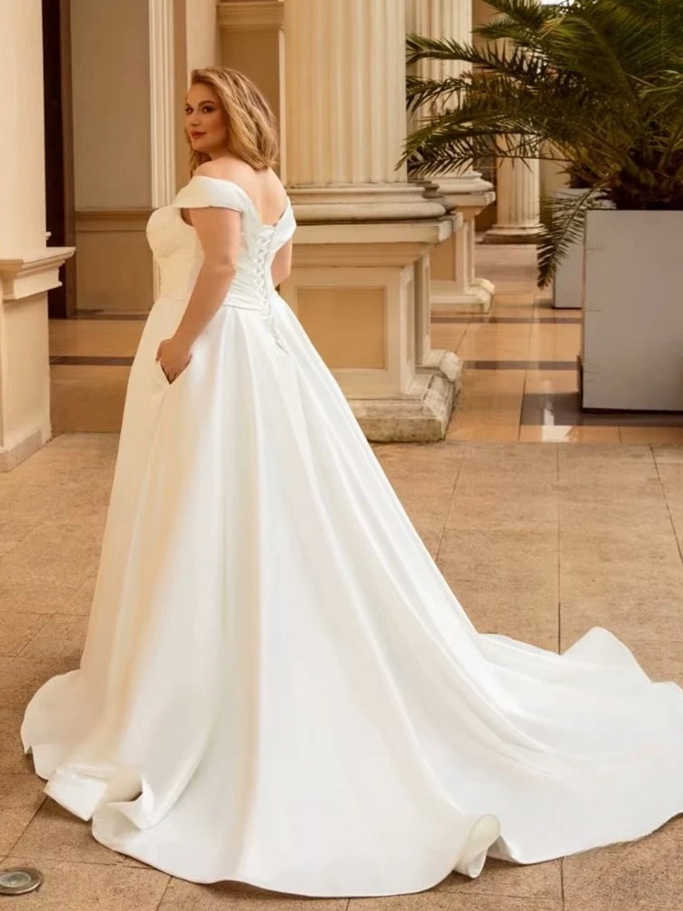 Robe de Mariée Hiver Grande Taille 2 Robe de Mariée Hiver Grande Taille – Image 2