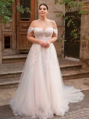 Robe de Mariée Femme Ronde 2019
