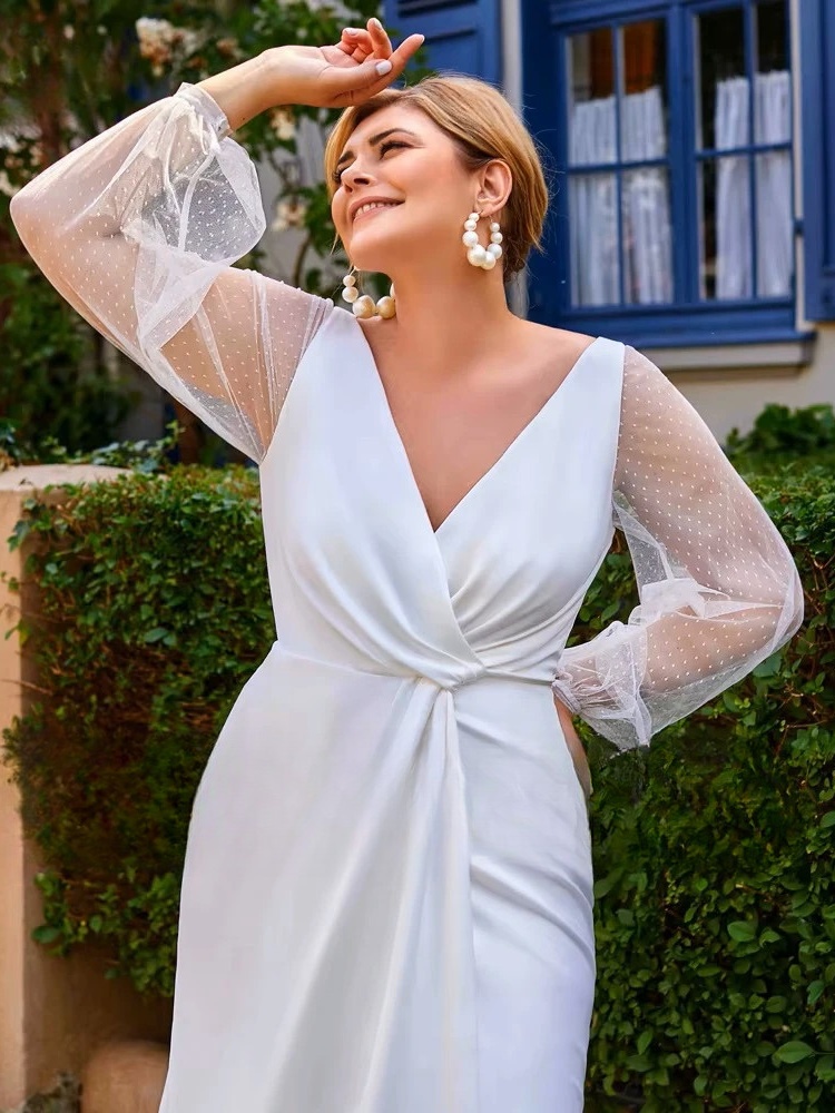 Robe de Mariée Femme Forte 3 Robe de Mariée Femme Forte – Image 3