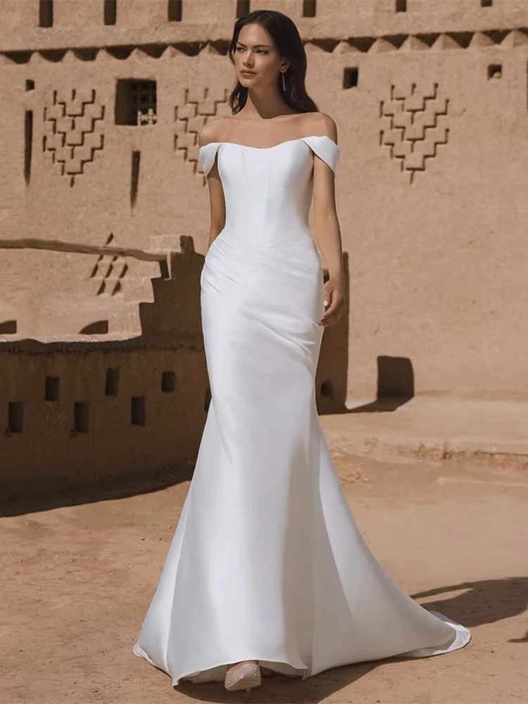 Robe de Mariée Très Simple 1 Robe de Mariée Très Simple