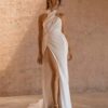 Robe de Mariée Fluide et Simple 5 Robe de Mariée Fluide et Simple