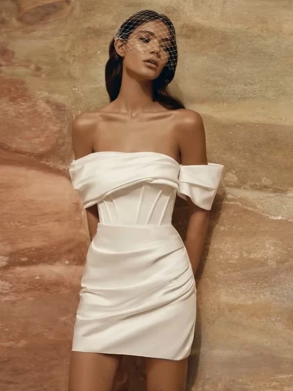 Robe de Mariée Courte avec Sur Jupe Amovible 2 Robe de Mariée Courte avec Sur Jupe Amovible – Image 2