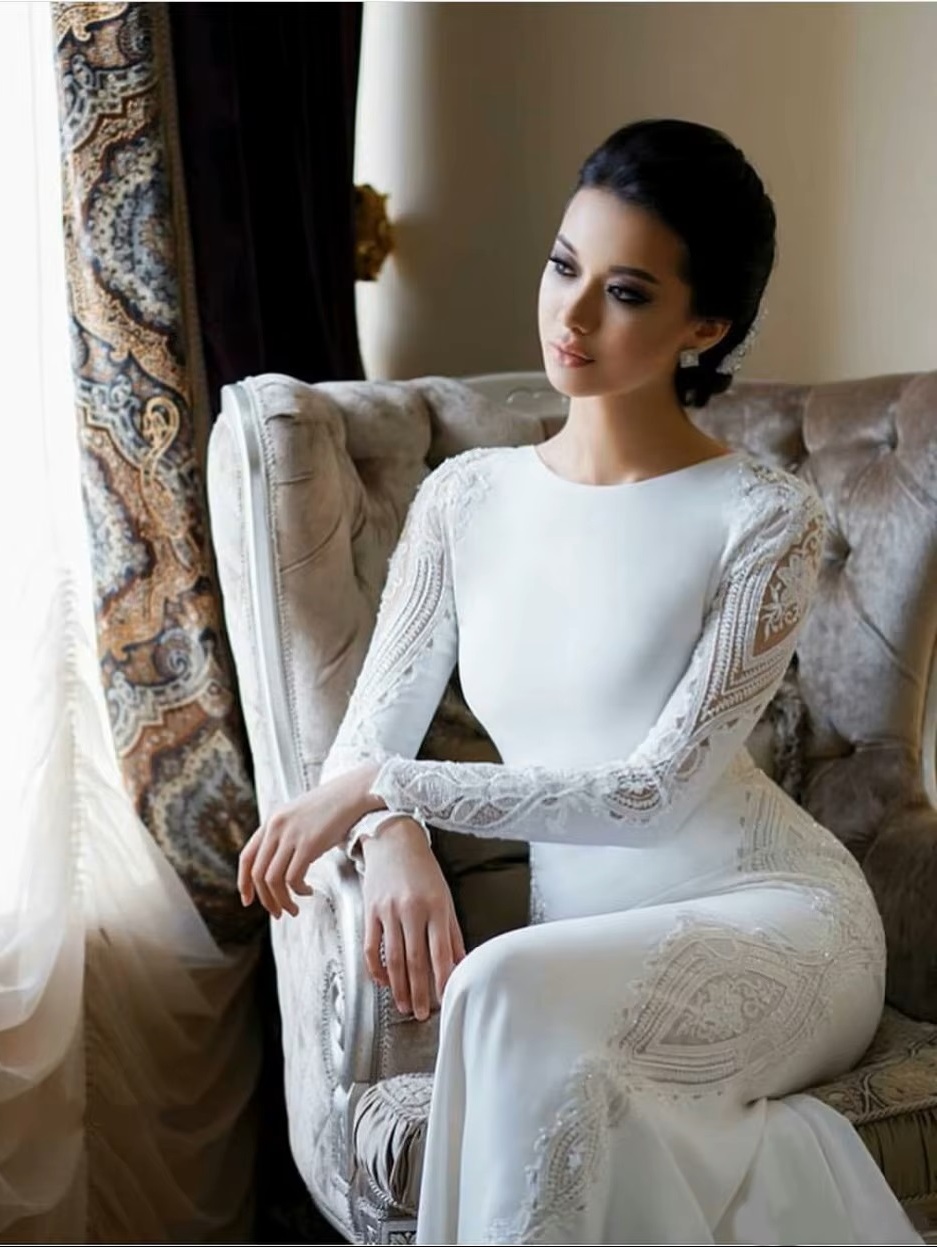 Robe de Mariée Dentelle Manche Longue Sirène 2 Robe de Mariée Dentelle Manche Longue Sirène – Image 2