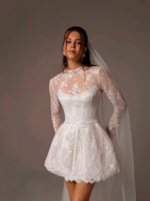 Robe de Mariée Dentelle Courte