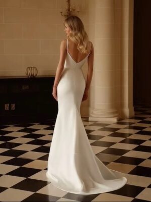 S83338a7a604d4ad790fa5765b05ee8072 Cropped