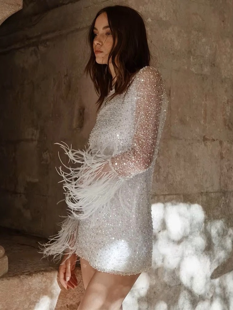 Robe de Mariée Courte Élégante et sophistiqué 2 Robe de Mariée Courte Élégante et sophistiqué – Image 2