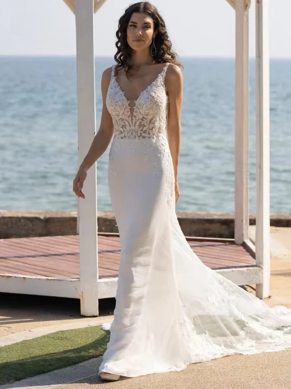 Robe de Mariée Simple avec Dentelle 1 Robe de Mariée Simple avec Dentelle