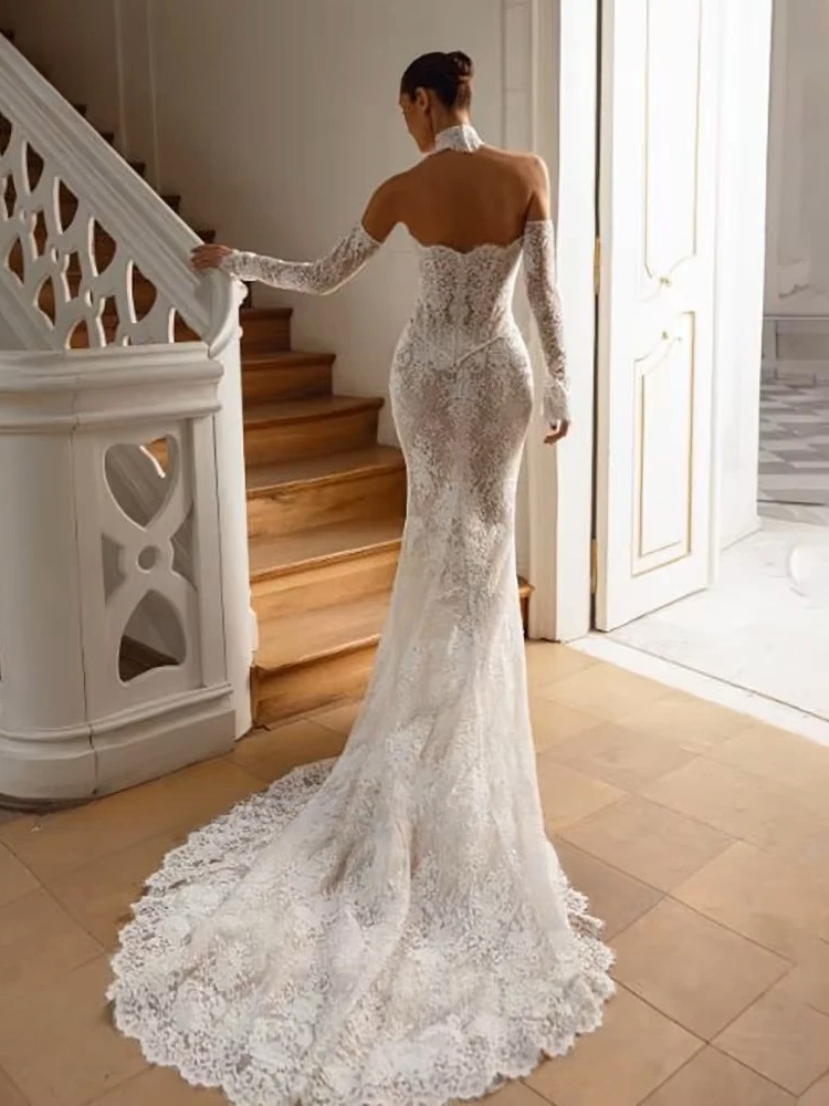 Robe de Mariée Sirène en Dentelle 3 Robe de Mariée Sirène en Dentelle – Image 3