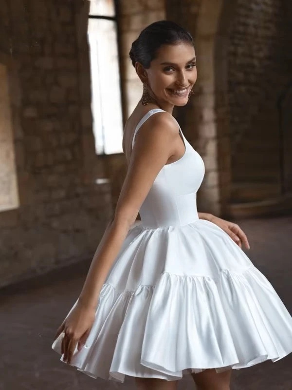 Vintage Retro Robe de Mariée Courte 2 Vintage Retro Robe de Mariée Courte – Image 2